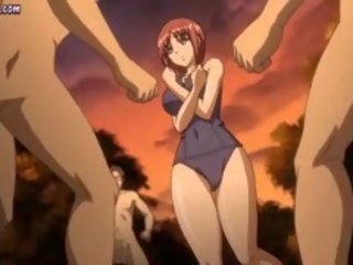 Näpsäkkä anime tyttö saa kasvohoito sisään ryhmä