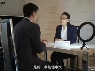 Delightful brune josh qij të saj aziatike interviewer - bananafever