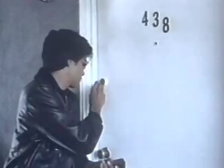 Classico 1984 - porcellana e seta parte 1, sporco clip 23